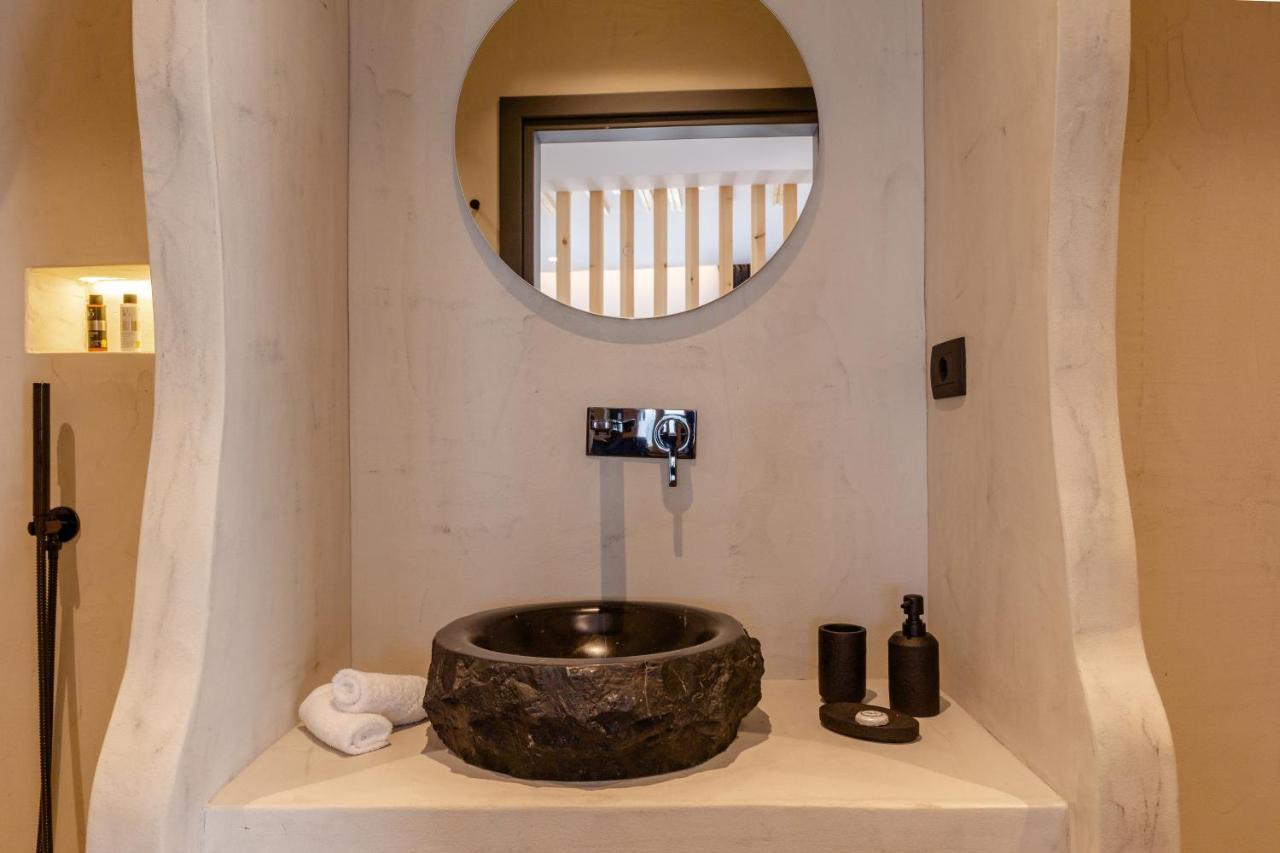 Lackos Luxury Suites Imerovígli Buitenkant foto